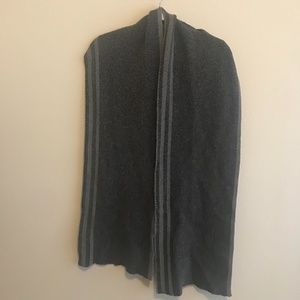 Banana Republic Cotton-Wool Blend Gray Winter Scarf